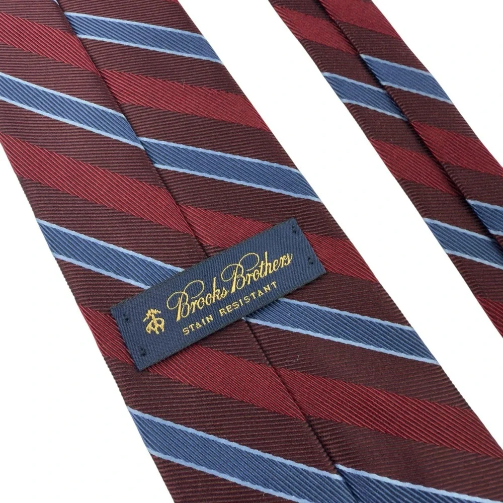 Brooks Brothers Silk‎ Tie Red Blue Stripe Stain Resistant USA 3.5x58